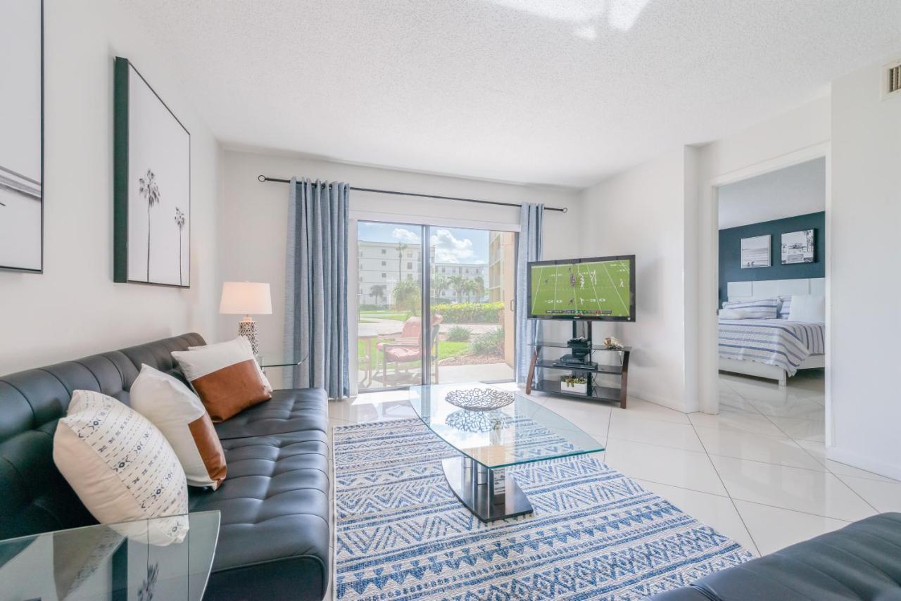 Canaveral Towers Cape Canaveral Room photo